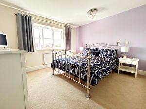 Bedroom- click for photo gallery
